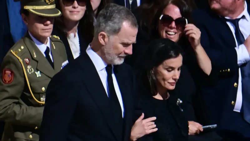 Reacciones en redes y medios