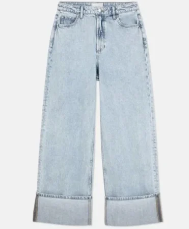 Conceptos básicos esenciales para la temporada: vaqueros y chaquetas de punto