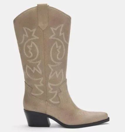 3. botas de vaquero de pilotos y oso (39.99 euros)