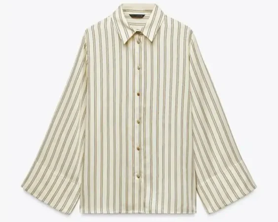 4. Blusa rayas manga ancha de Zara – 15,99 euros