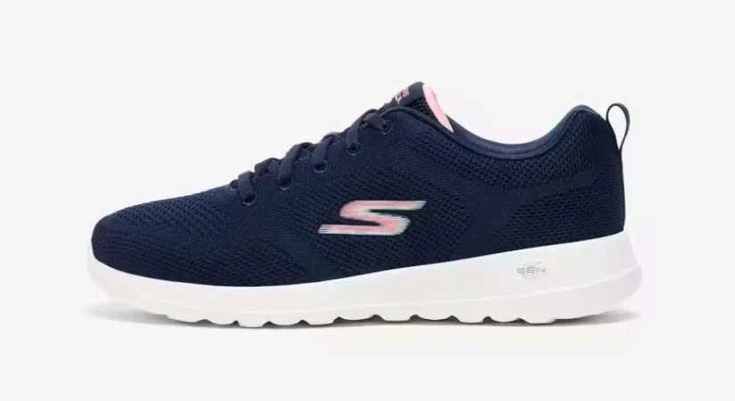Decathlon tiene rebajadas las zapatillas Skechers para pies anchos que no te vas a querer quitar 27 Merca2.es Comodidad y transición perfecta