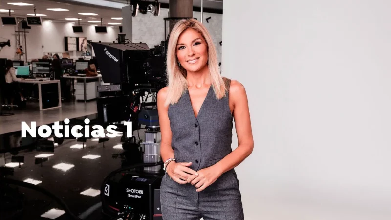 El tándem Moreno-Franganillo lleva a 'Informativos Telecinco' a su mínimo histórico 1 Merca2.es Golpe Merca2.es