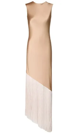 3. El vestido brillante que encantó a las modelos más importantes