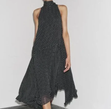 Vestido halter con estampado de lunares