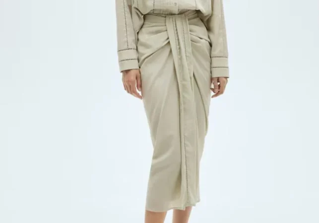 Falda de dibujo: lujo silencioso para el día a día