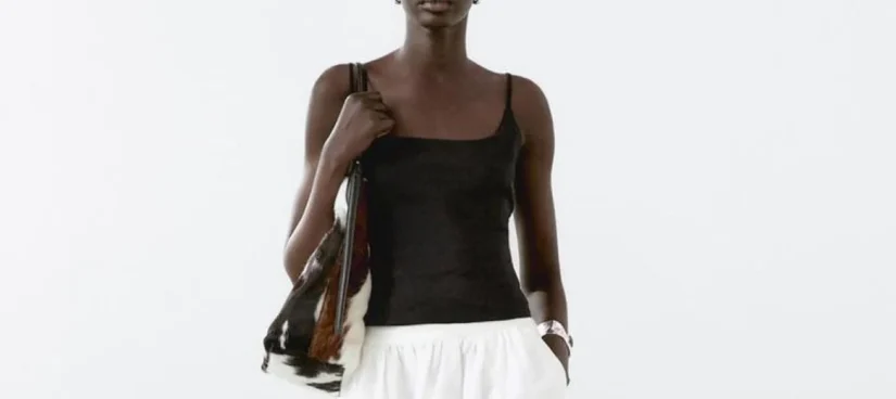 1. Top de tirantes en mezcla de lino – 40 €