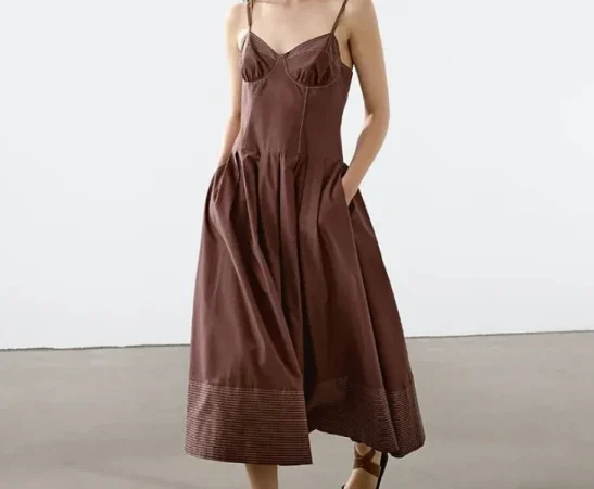 1. Vestido tipo corpiño en marrón chocolate