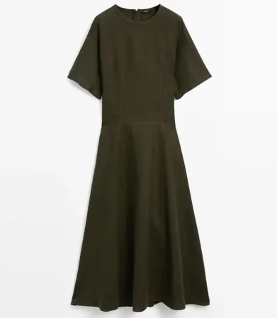 2. Vestido de lino en color verde