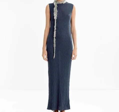 6. Un vestido largo tejido: confort con onda como tela vaquera