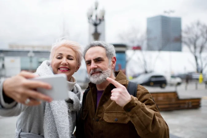 ¿Cómo elegir el vestido sueltecito perfecto si tienes más de 60 años?