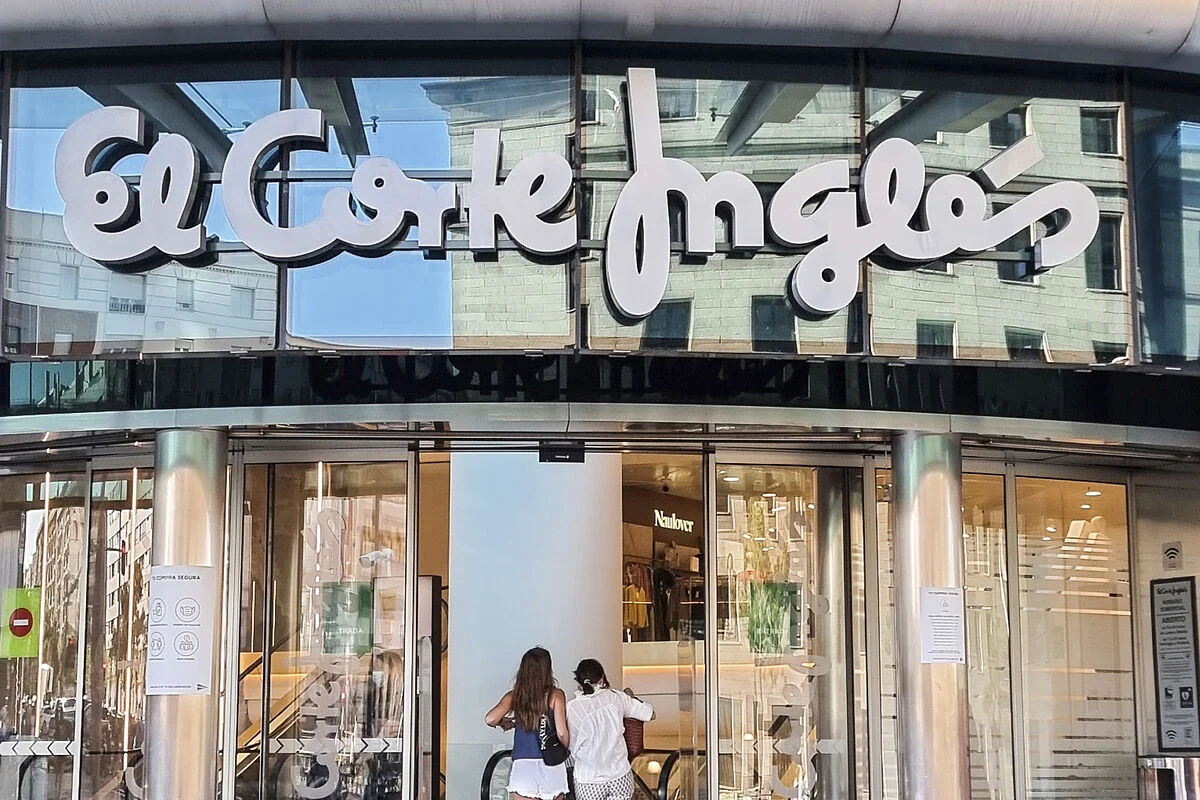 Presume de tipazo con estos vestidos ajustados y elegantes de El Corte Inglés   