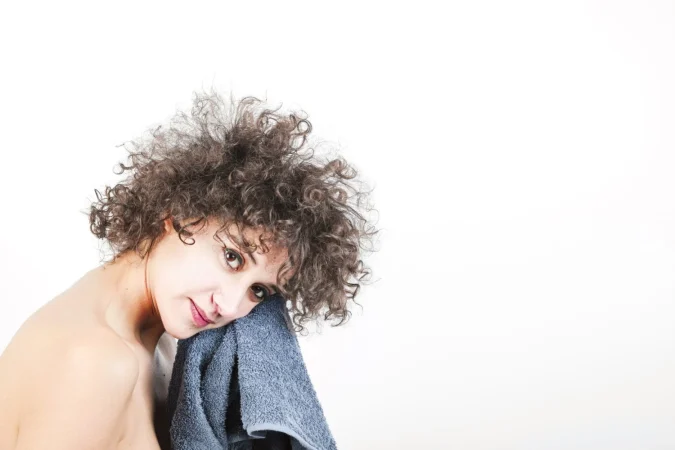 Primor piensa en las chicas con rizos y baja el precio a este bálsamo hidratante 66 Merca2.es Los ingredientes que hacen la diferencia