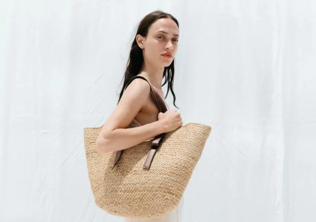 Un bolso personalizable de Zara que se está agotando antes del verano