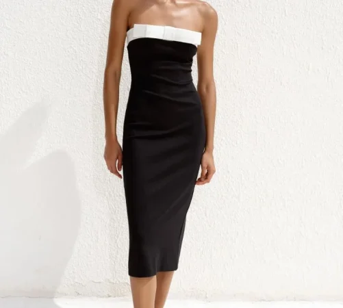 Zara te hará sentirte sexy con esta colección veraniega de vestidos palabra de honor 56 Merca2.es 5. Ultra chic: diseño bicolor