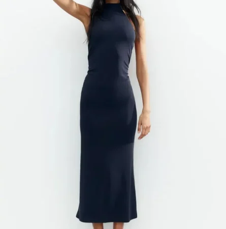 Zara tiene la solución para cualquier evento al que seas invitada, tanto de día como de noche 80 Merca2.es 8. Vestido halter (29,95€) – REF: 5039/325/407
