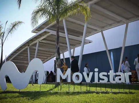 evento telefonica uruguay-Telefónica adelgaza deuda y fuerza laboral con sus salidas en Latinoamérica Telefónica adelgaza deuda y fuerza laboral con sus salidas en Latinoamérica