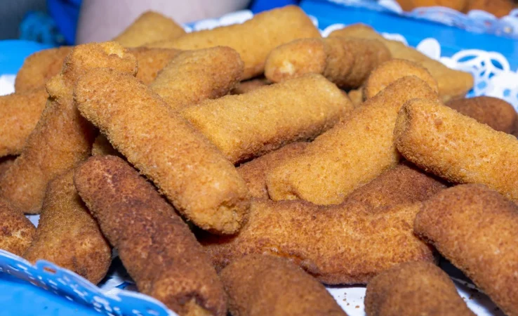 lomo de cerdo empanado con flamenquines enrollados con jamon serrano Merca2.es