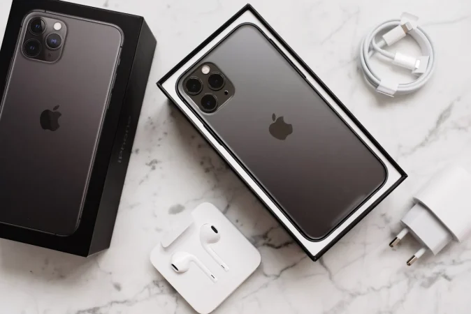 “Time displacement” y su mecánica oculta para usar el móvil en la cama