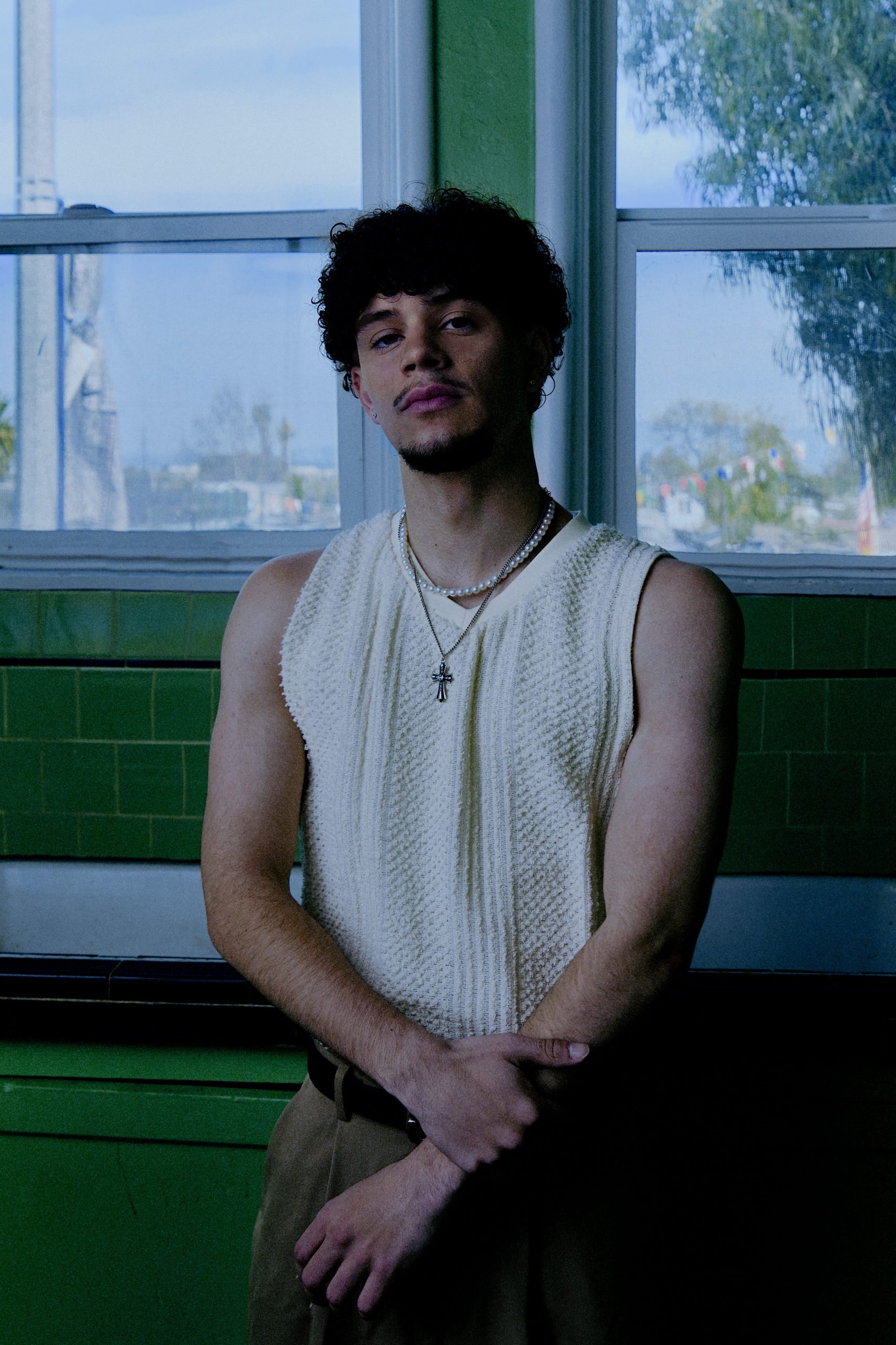 Yuma presenta "Mentiras": su apuesta más comercial y melódica, producida por Andrahpr