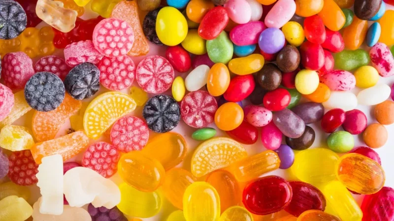 Las redes sociales estallan: memes, quejas y teorías conspirativas