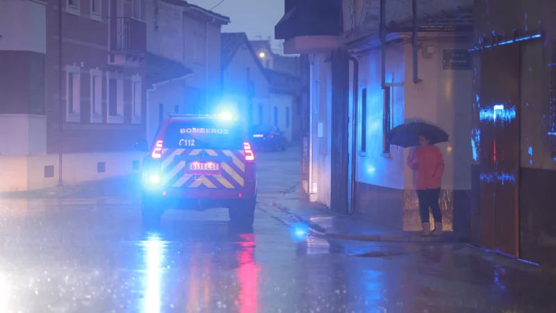 ¿Qué informa el servicio meteorológico AEMET sobre brisas y calidez?