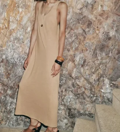 4. Vestido midi con lino - 25,95€