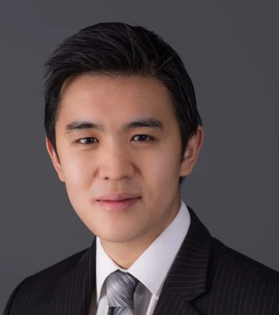 Perspectivas macro: EE.UU. y Europa se ralentizarán entre tensiones comerciales y geopolíticas 1 Merca2.es Dennis Shen Scope Ratings Merca2.es