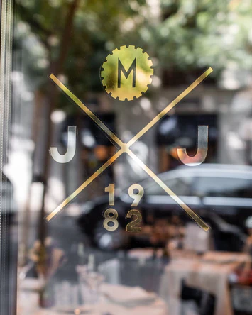 Uber Eats, Deliveroo y Just Eat concentran el 3,7% de las visitas de restauración 1 Merca2.es La Máquina, El Paraguas y el Quintín, unidos por la revolución tecnológica