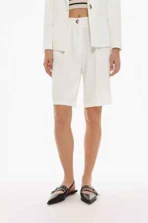 ¿Cómo combinar estas bermudas?