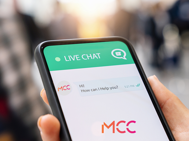 MCC Banking presenta su asistente virtual financiero impulsado por inteligencia artificial