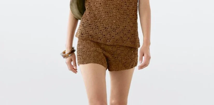 Shorts de crochet marrón – 299 €