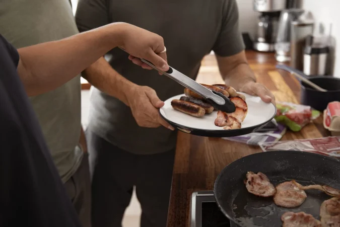 Sí, puedes, pero con la cabeza