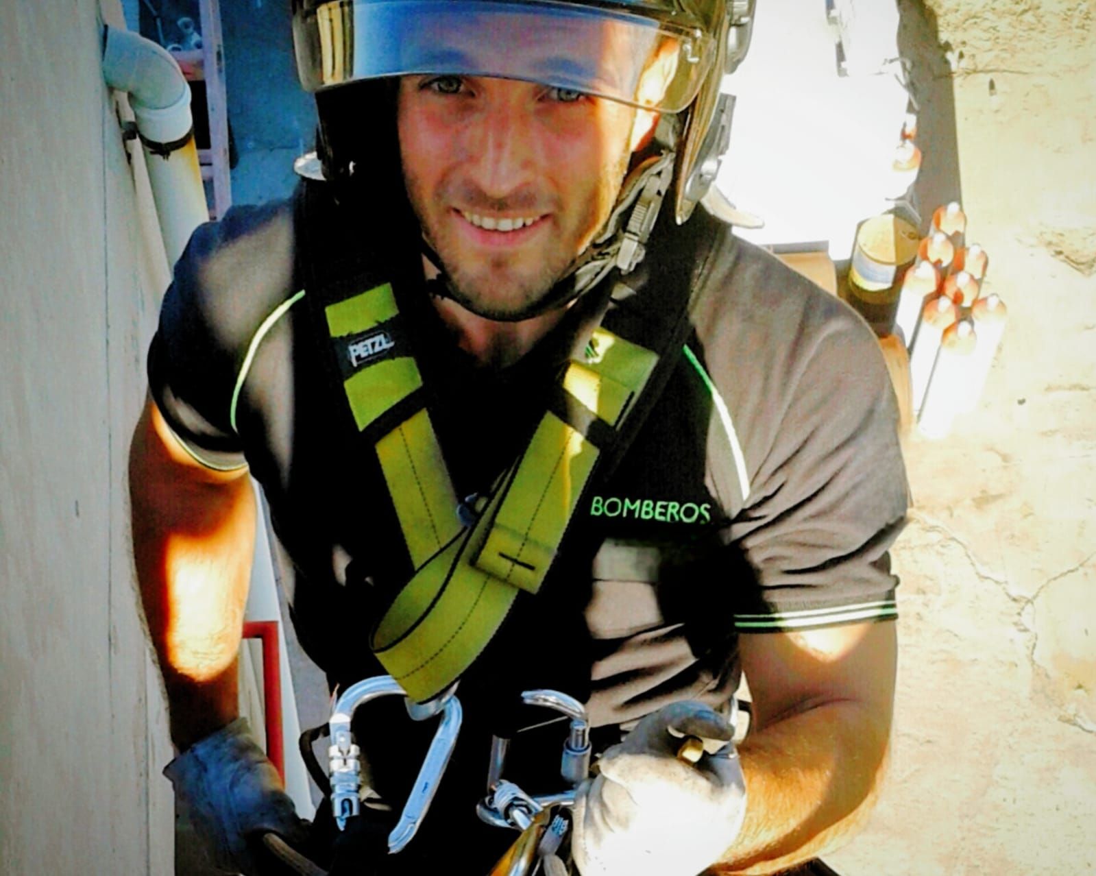 Adiós al código de colores: el bombero psicólogo que enseña a subrayar cómo piensa el cerebro