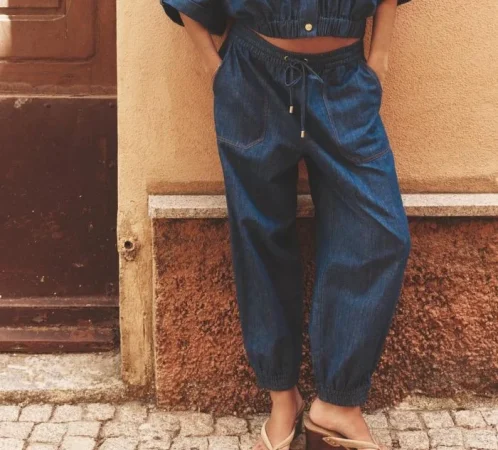 7. Vaqueros jogger con lino (€ 29,95)