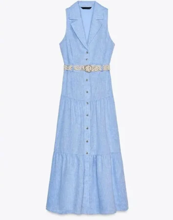 9. Vestido midi de lino azul: elegancia mediterránea
