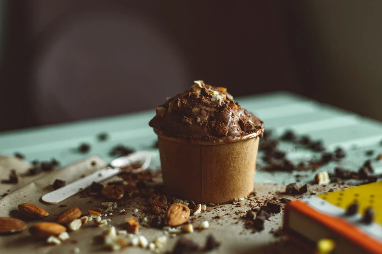 Este postre exprés de chocolate se hace en el microondas en menos de 2 minutos: perfecto para antojos nocturnos