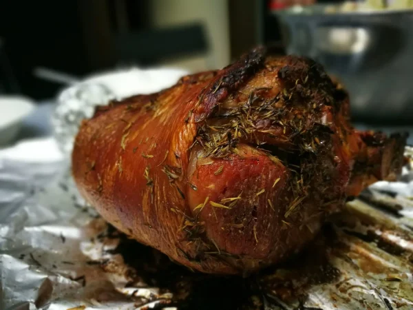 primer plano de la pierna de cerdo Merca2.es