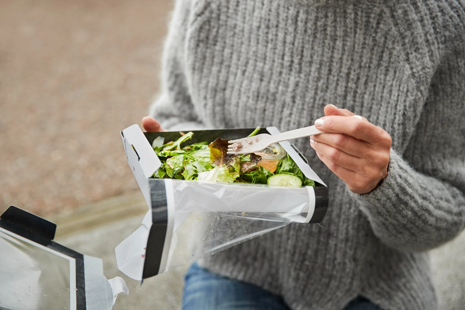 Si almuerzas ensaladas de bolsa estas en un problema: Qué es la 'Pseudomona aeruginosa' que sobrevive al lavado