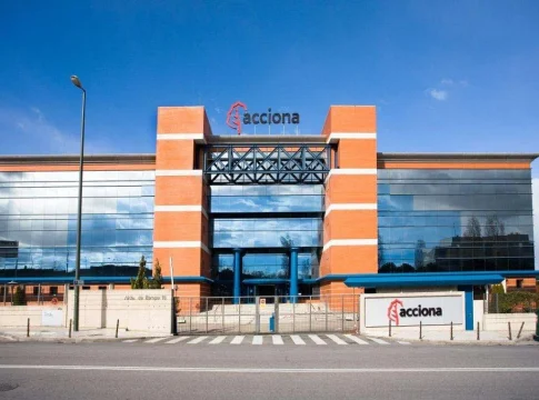 Acciona Energía encara el final de 2025 con unos beneficios inflados por plusvalías y una deuda más elevada Acciona Energía encara el final de 2025 con unos beneficios inflados por plusvalías y una deuda más elevada