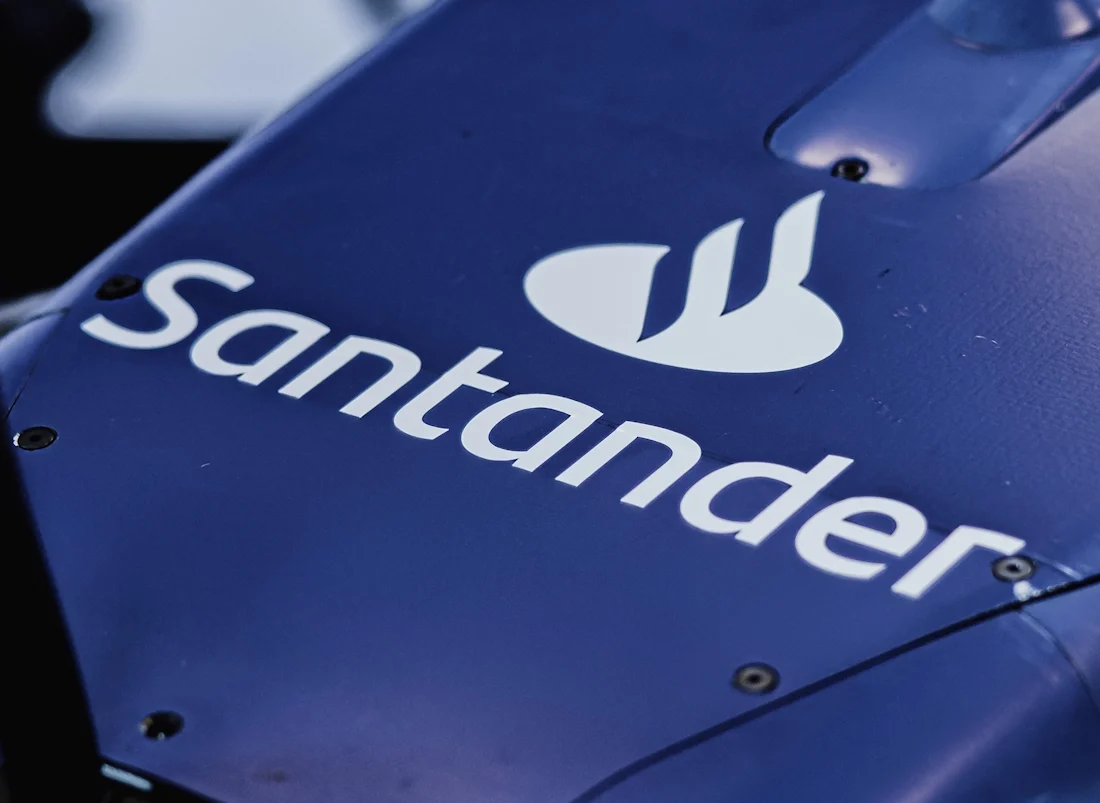 EthiFinance afirma la calificación de Banco Santander en A y cambia la tendencia de Estable a Positiva