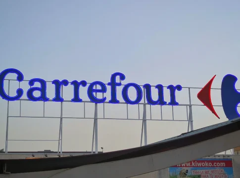 Carrefour tira la casa por la ventana con esta tele de 65 pulgadas y Google TV por menos de 350 euros 7