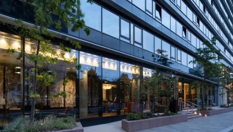 Algunas de las características destacadas del edificio son: