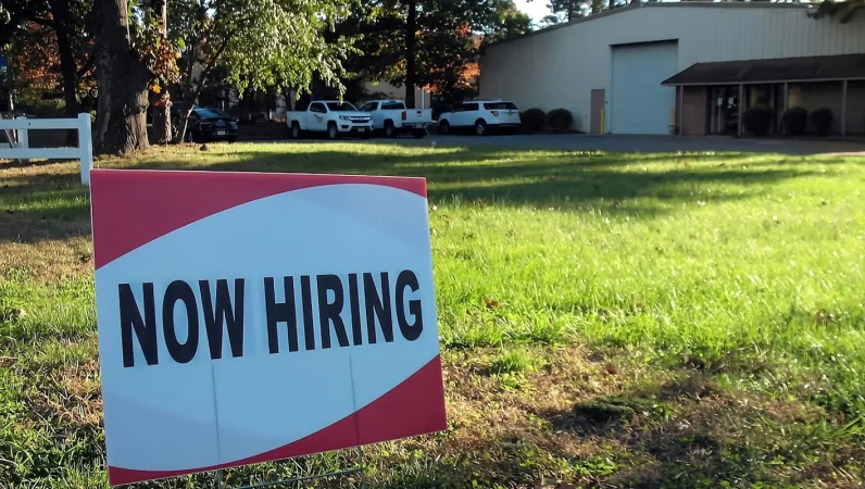 Tasa de paro en la UEM y encuesta de empleo de la ADP en Estados Unidos 1 Merca2.es Empleo ADP EEUU Merca2.es