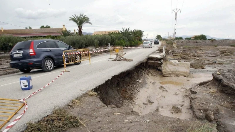 Algunos consejos rápidos para mantenerte a salvo en la carretera este verano