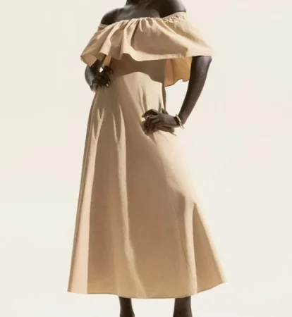 La nueva colección de H&M destila lujo por todos lados y está llena de vestidos, blusas y faldas 68 Merca2.es 6. Vestido con volantes: efecto pasarela