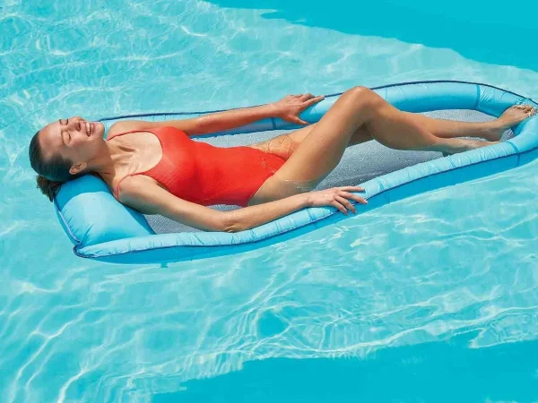 Lidl tiene por menos de 10 euros la colchoneta hinchable que necesitas para estas vacaciones 34 Merca2.es Una alternativa real a las colchonetas tradicionales