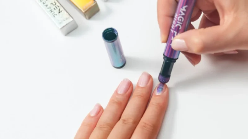 Mercadona va a conseguir que dejes de gastarte un dineral en manicura gracias a su bolígrafo mágico 63 Merca2.es ¿Cómo funciona el bolígrafo mágico?