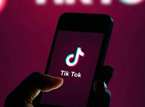 La Configuración TikTok que debes cambiar HOY: tu ubicación exacta está pública La Configuración TikTok que debes cambiar HOY: tu ubicación exacta está pública