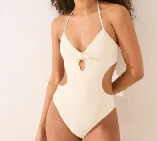 Women’secret ha rebajado a menos de 25 euros los bañadores que triunfan este verano en todas las tallas 66 Merca2.es Trikini blanco: el modelo cut out que sigue en tendencia en bañadores