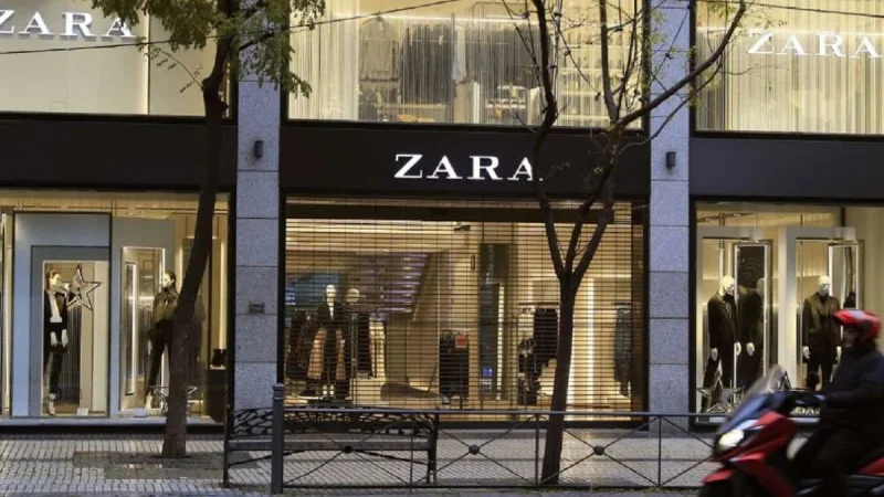 Inditex resiste la incertidumbre: ventas de 18.357 millones y beneficio neto al alza en el primer semestre de 2025 2 Merca2.es Zara tiene los vestidos camiseros más elegantes y pijos de este verano ¡échales un vistazo!